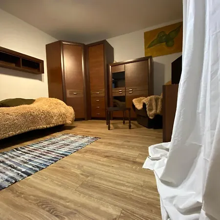 Apartament Noc Z Obrazem - Balkon - Warszawa Praga Exterior photo
