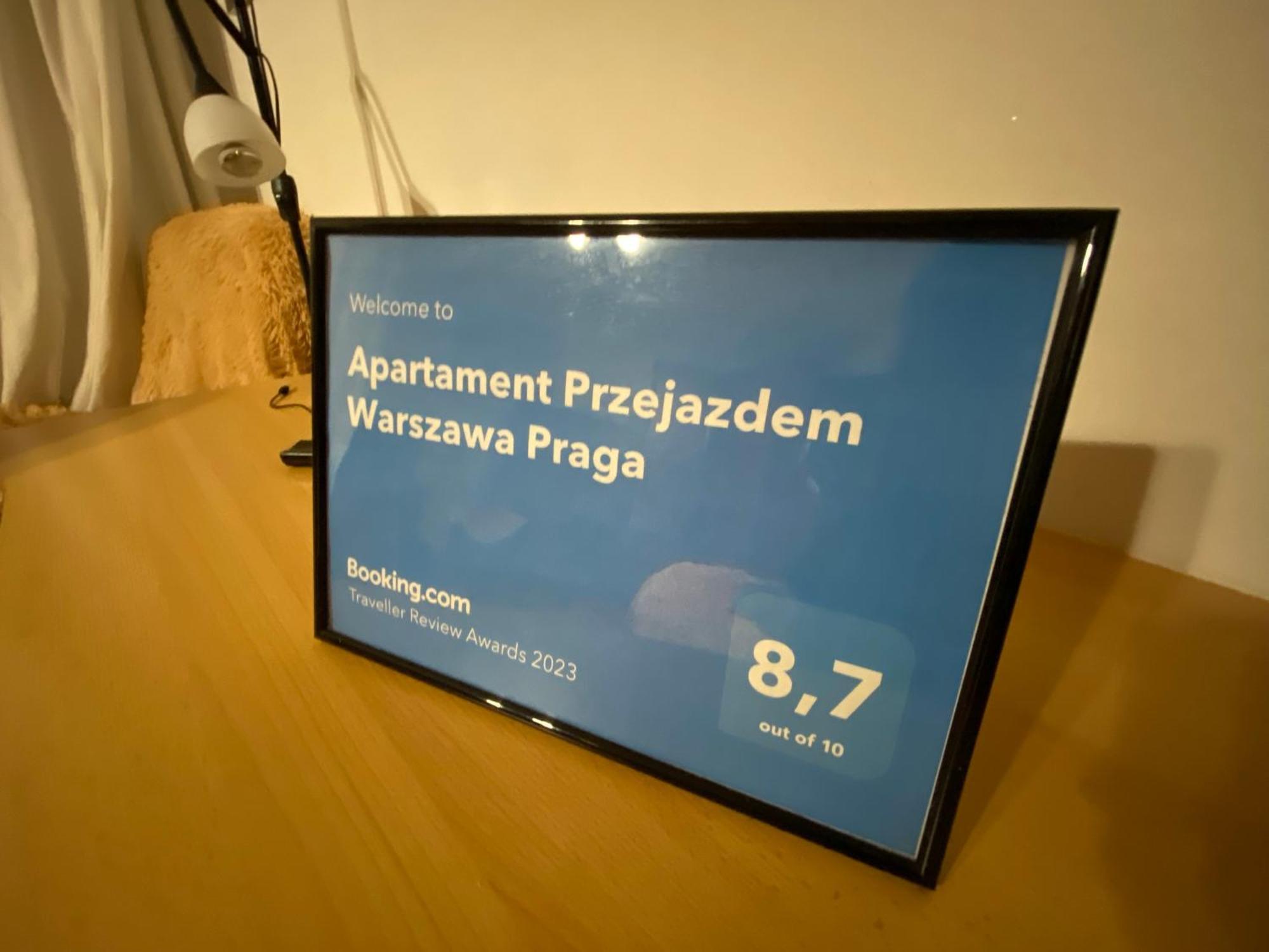 Apartment Apartament Noc Z Obrazem - Balkon - Warszawa Praga